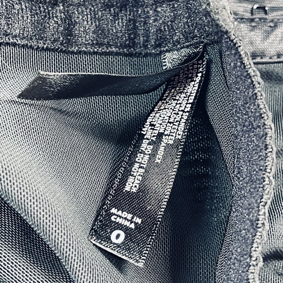 Torrid black satin and sheer bustier - Picture 6 of 9